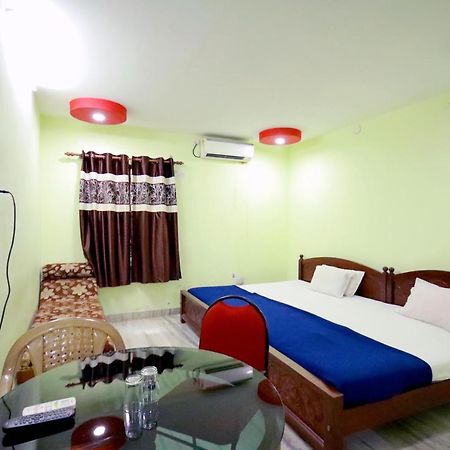 Arackal Tourist Home Tripunithura Dış mekan fotoğraf