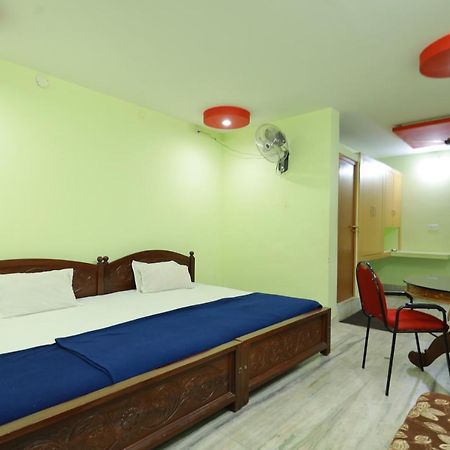 Arackal Tourist Home Tripunithura Dış mekan fotoğraf
