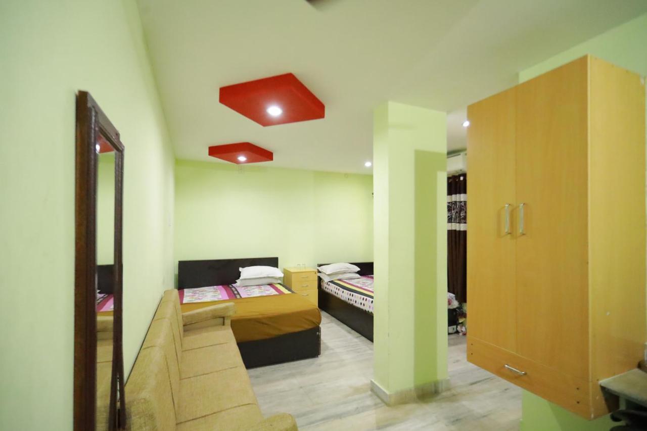 Arackal Tourist Home Tripunithura Dış mekan fotoğraf