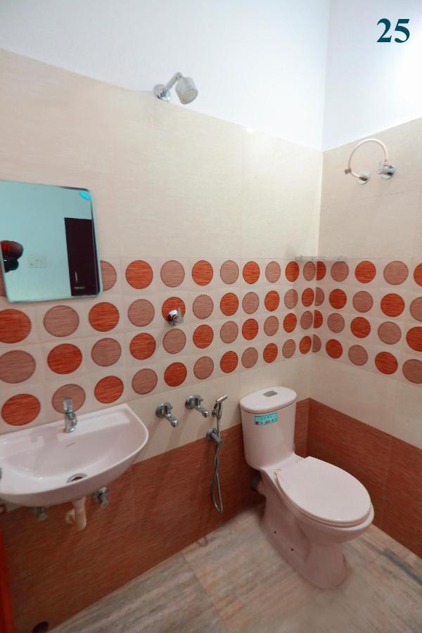 Arackal Tourist Home Tripunithura Dış mekan fotoğraf